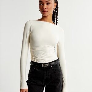 Abercrombie & Fitch Soft Matte Long-Sleeve Ruched Slash Top